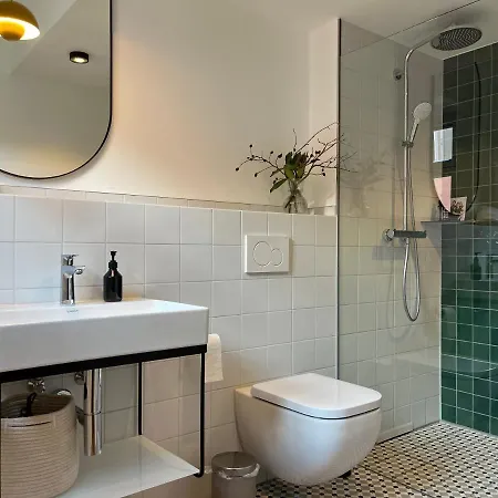 Hotel-weingut Bernard מלון Sulzfeld am Main