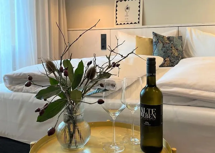 Hotel-weingut Bernard Отель *