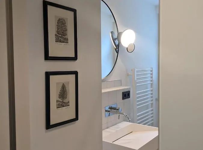 Hotel-weingut Bernard Отель Sulzfeld am Main