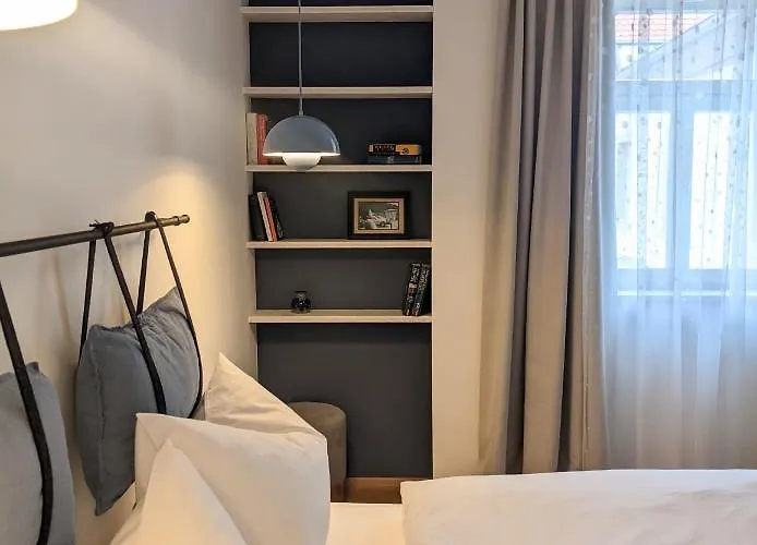 Hotel-weingut Bernard Отель Sulzfeld am Main