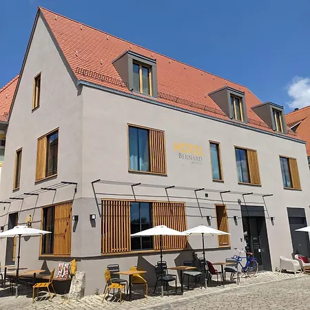Hotel-weingut Bernard * Sulzfeld am Main
